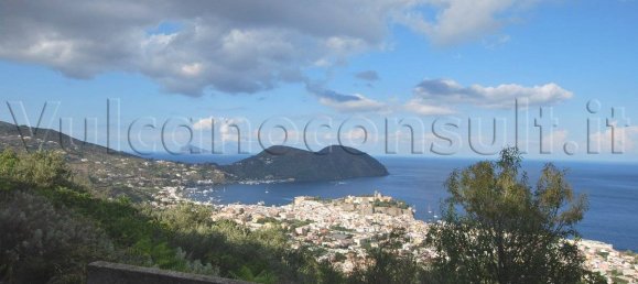 3 bedrooms Villa in Lipari, Italy No. 226028 12