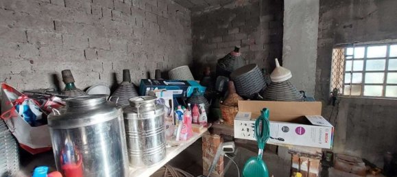 Дом с 10 комнатами в Кастельнуово Магра, Италия № 216825 8