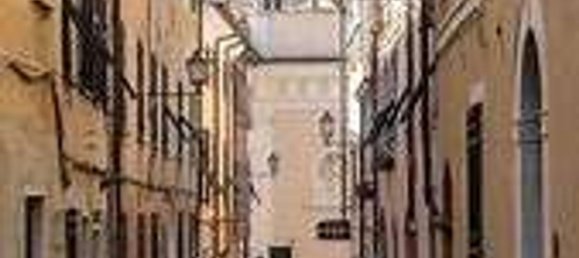 Дом с 10 комнатами в Кастельнуово Магра, Италия № 216825 30