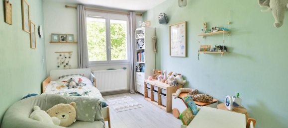 Casa de 4 dormitorios en Savigny-le-Temple, France No. 296024 7