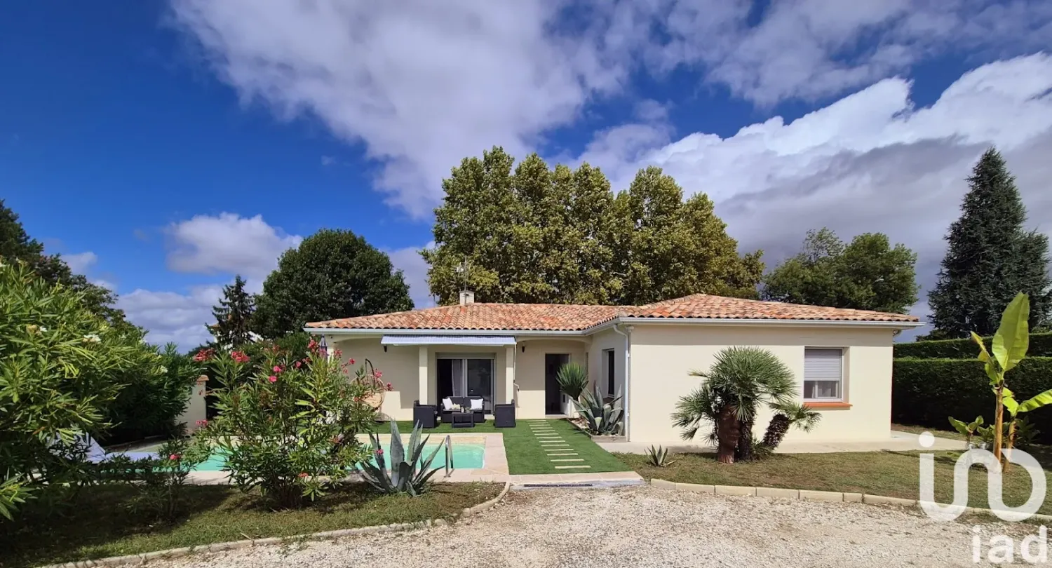 4 bedrooms House in Boe, France No. 323728