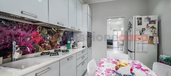 3 Schlafzimmer Wohnung in Milan, Italy, Nr. 282325 13