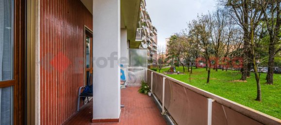 3 Schlafzimmer Wohnung in Milan, Italy, Nr. 282325 8