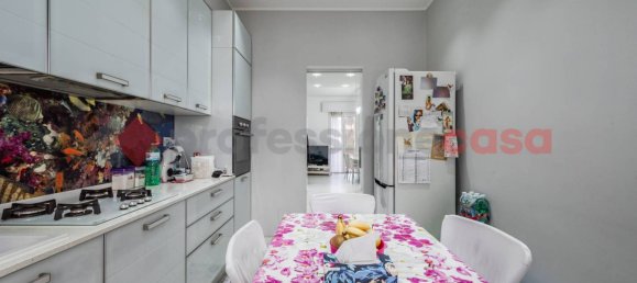3 Schlafzimmer Wohnung in Milan, Italy, Nr. 282325 12