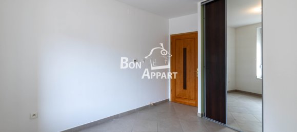 2 bedrooms Apartment in Homecourt, France No. 68978 8