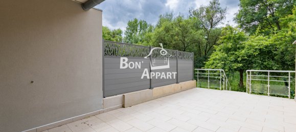 2 bedrooms Apartment in Homecourt, France No. 68978 5