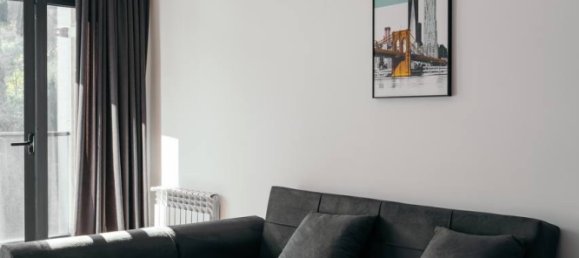 Квартира с 3 комнатами в Тбилиси, Грузия № 1 10