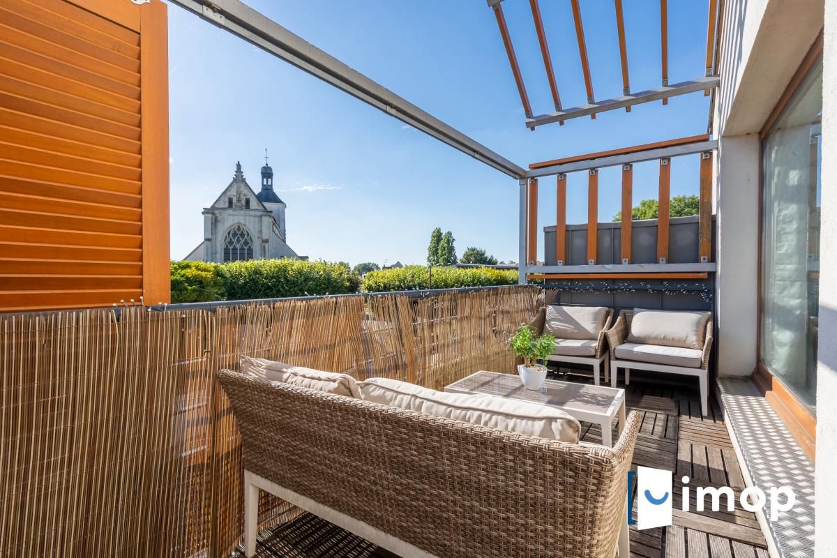 2 bedrooms Apartment in Tremblay-en-France, France No. 321743