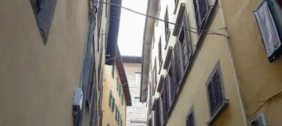 8 غرف نوم منزل ذو طابقين في Florence, Italy رقم 337016 33