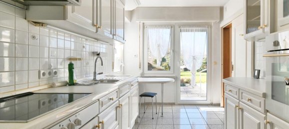 8 rooms Building in Markischer, Germany No. 316284 16