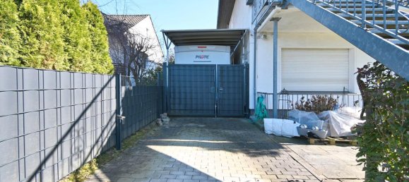 8 rooms Building in Markischer, Germany No. 316284 20