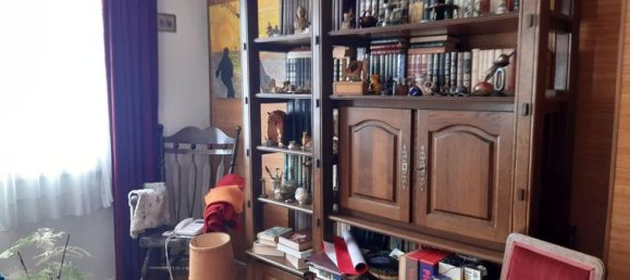 Apartamento de 4 dormitorios en Evreux, France No. 304745 2