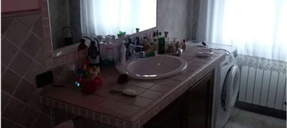 Квартира с 2 комнатами в Монтефьясконе, Италия № 203954 8