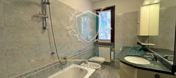 Apartamento de 3 habitaciónes en Lodi, Italy No. 71440 12