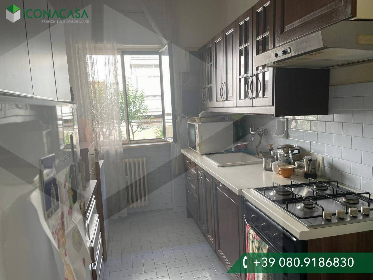 Apartamento T2 em Bari, Italy N.º 26656