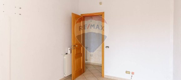 5 rooms Penthouse in Misterbianco, Italy No. 118819 5