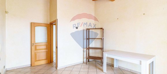 5 rooms Penthouse in Misterbianco, Italy No. 118819 10