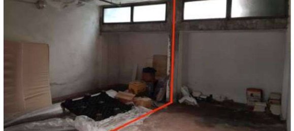 4 Schlafzimmer Doppelhaus in Busto Arsizio, Italy, Nr. 261974 5