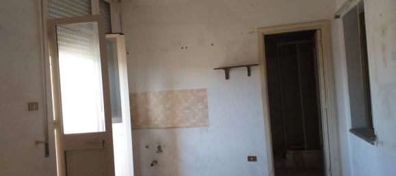 Dúplex de 5 habitaciónes en Carosino, Italy No. 72538 10