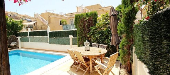 3 bedrooms Villa in Villamartin, Spain No. 14423 5