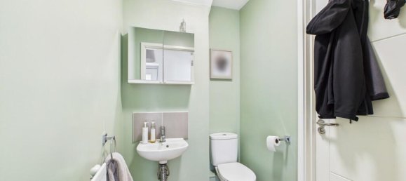 Дом с 3 спальнями в Бордон, Великобритания № 13804 5