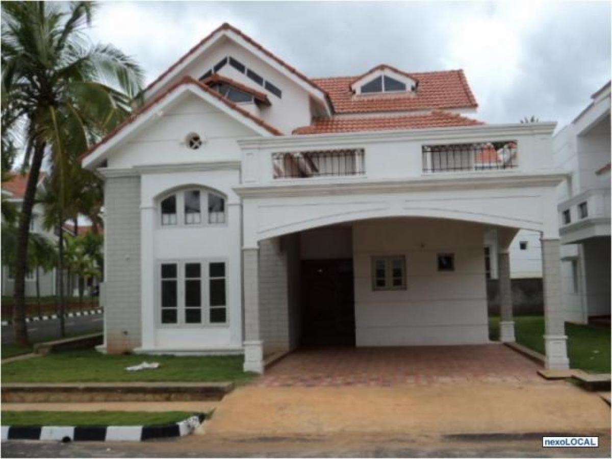 Casa T2 em Bangalore, India N.º 13431