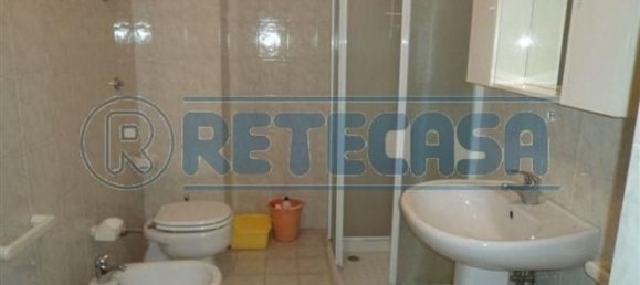 Квартира с 2 комнатами в Анкона, Италия № 5733 5