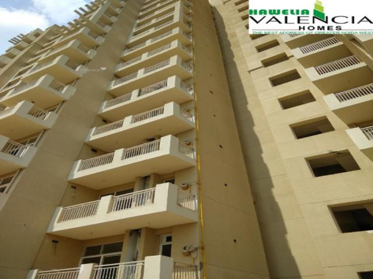 3 bedrooms House in Noida, India No. 67185