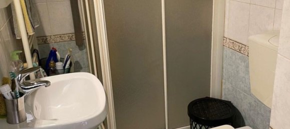 8 rooms House in Carrara, Italy No. 48142 11