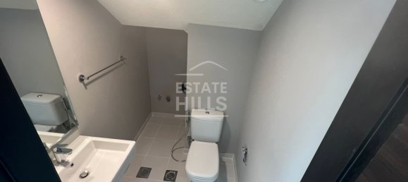 3 bedrooms Villa in Dubai, UAE No. 8392 10