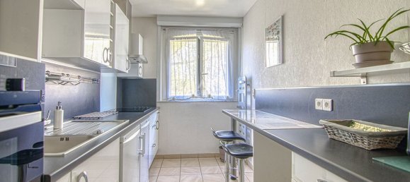 1 bedroom Apartment in Versailles, France No. 291752 4