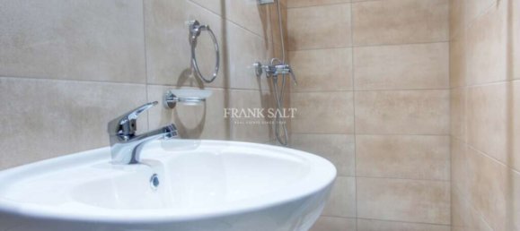 3 chambres Penthouse à Sliema, Malta No. 6868 15