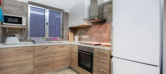 3 chambres Penthouse à Sliema, Malta No. 6868 8