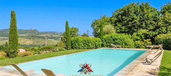 8 bedrooms House in Montepulciano, Italy No. 102377 5