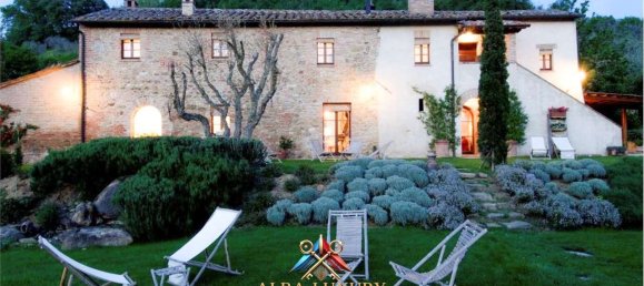 8 bedrooms House in Montepulciano, Italy No. 102377 4