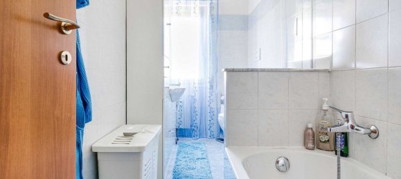 4 bedrooms Apartment in Cerro Maggiore, Italy No. 360514 16