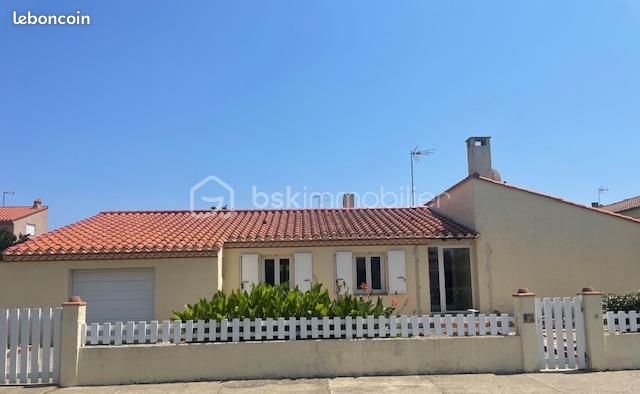 3 Schlafzimmer Haus in Bompas, France, Nr. 288155