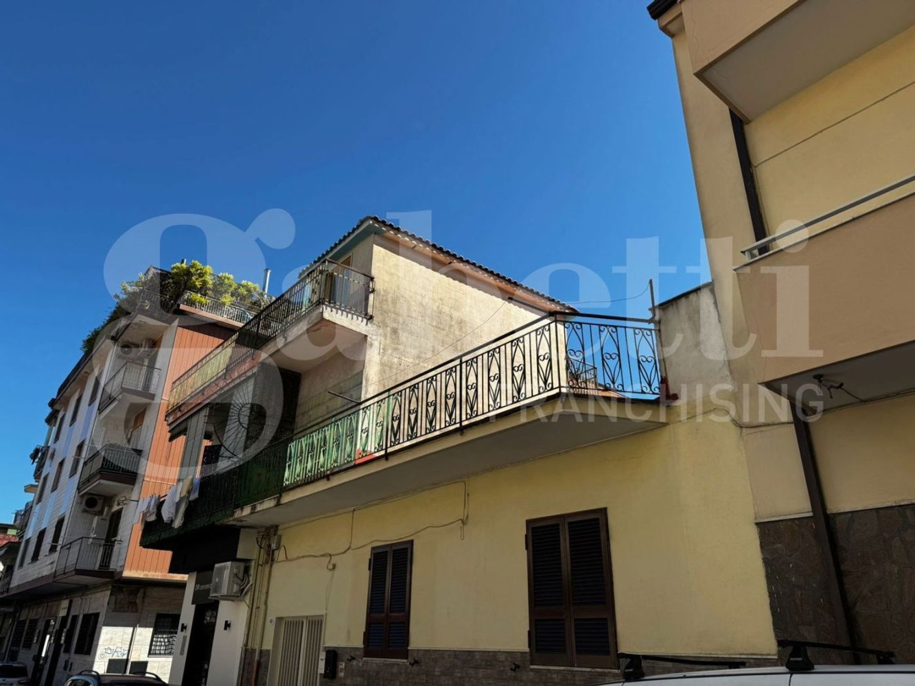 3 bedrooms Apartment in Arzano, Italy No. 381713
