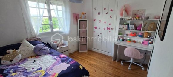 Casa de 4 dormitorios en Montivilliers, France No. 353619 9