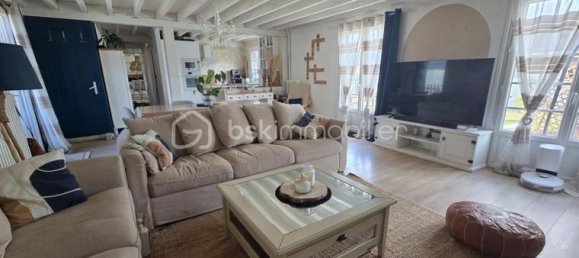 Casa de 4 dormitorios en Montivilliers, France No. 353619 2