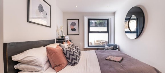 3 bedrooms Apartment in London, United Kingdom No. 14054 11