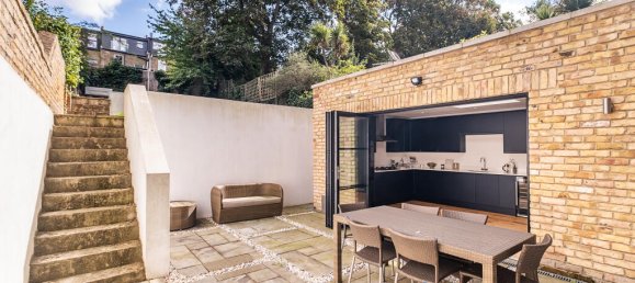 3 bedrooms Apartment in London, United Kingdom No. 14054 21