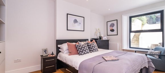 3 bedrooms Apartment in London, United Kingdom No. 14054 7