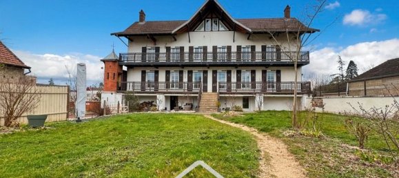 7 bedrooms House in Saint-Germain-du-Plain, France No. 59488 2