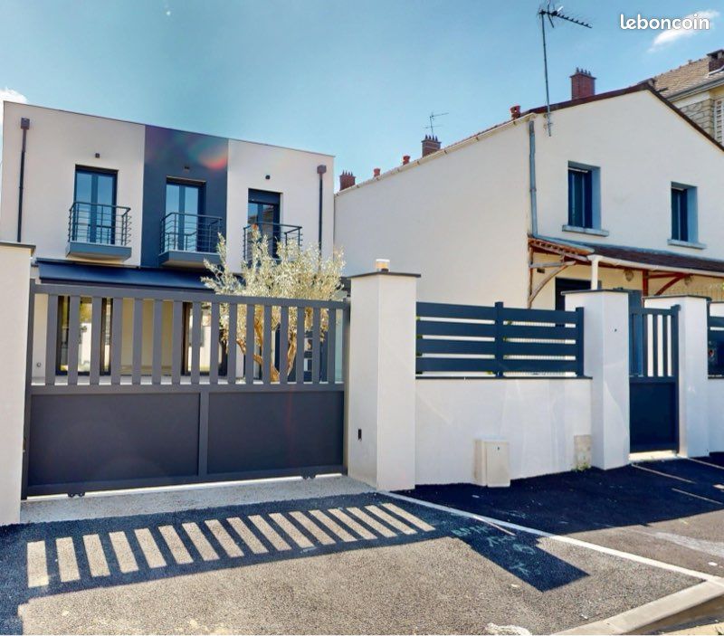 3 chambres Maison à Drancy, France No. 361723