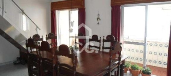 4 bedrooms Duplex in Corroios, Portugal No. 80973 12