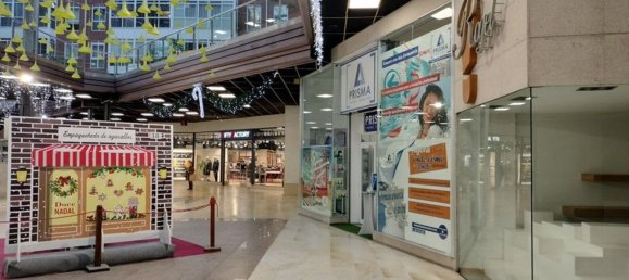 Propriété commerciale à A Coruna, Spain 73m² No. 48445 6