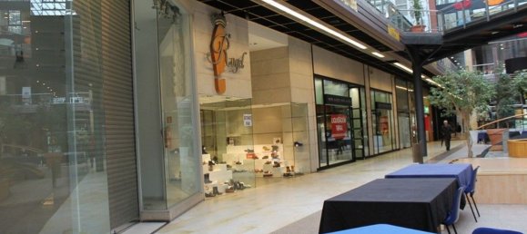 Propriété commerciale à A Coruna, Spain 73m² No. 48445 16