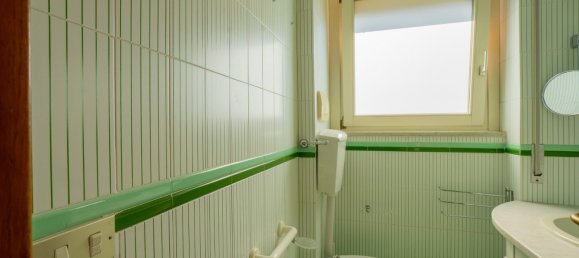 5 rooms Apartment in Naples, Italy No. 271822 25