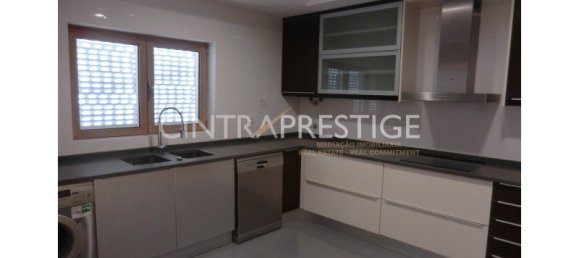 Casa de 4 dormitorios en Sintra, Portugal No. 98273 3